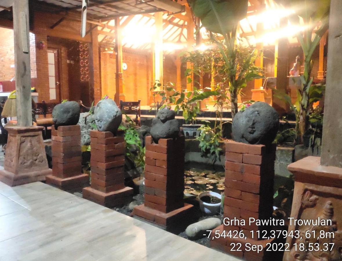 Ferienwohnung Grha Pawitra Trowulan Exterior foto