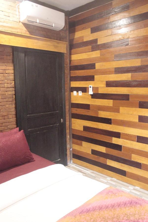 Ferienwohnung Grha Pawitra Trowulan Exterior foto