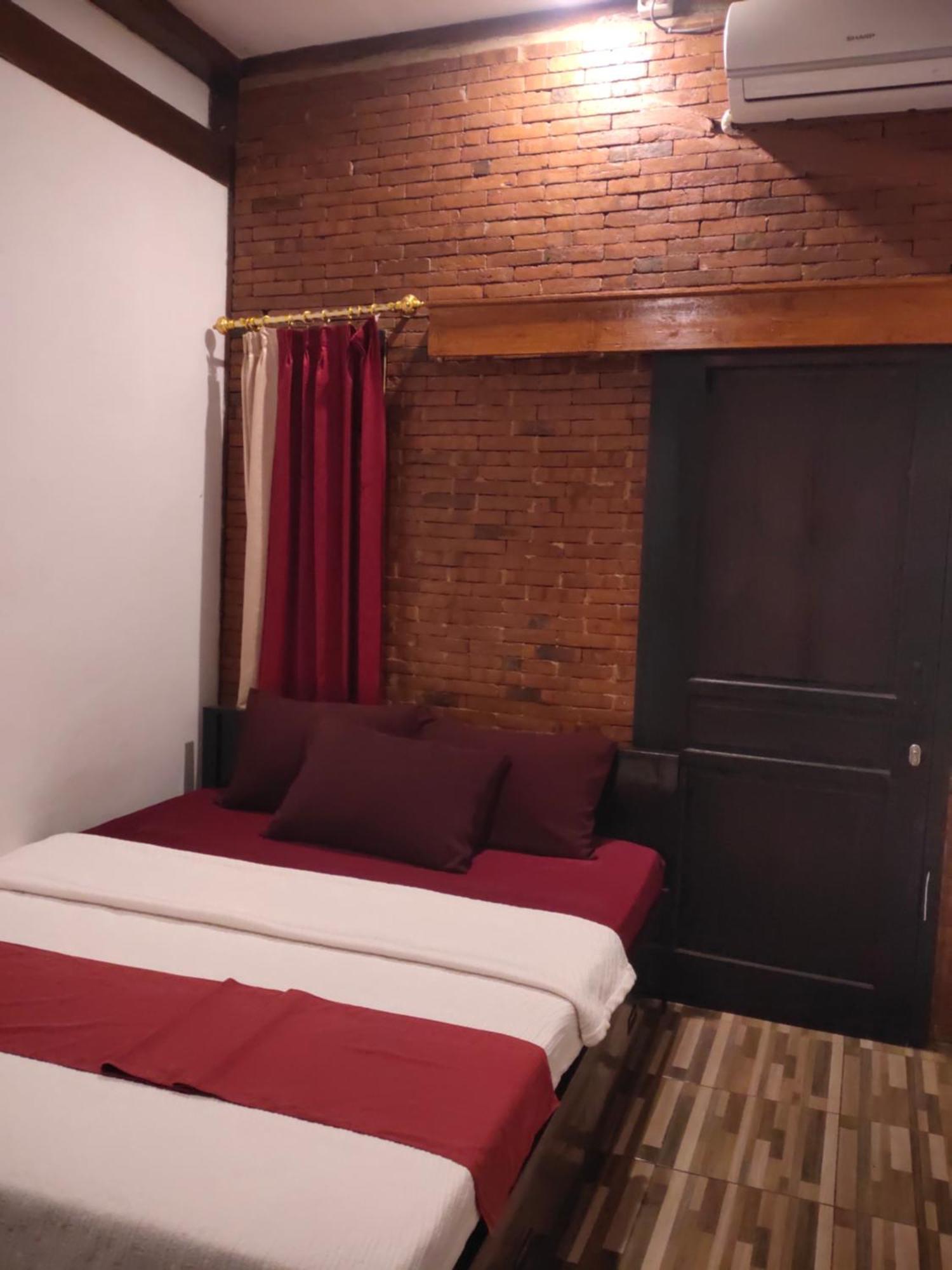 Ferienwohnung Grha Pawitra Trowulan Exterior foto